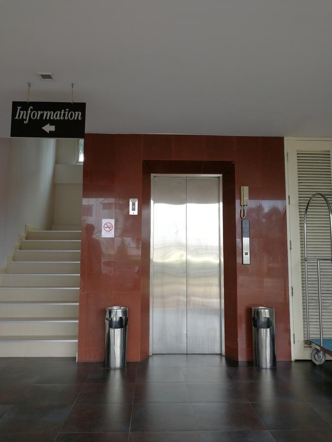 Panatara Hotel 춤폰 외부 사진